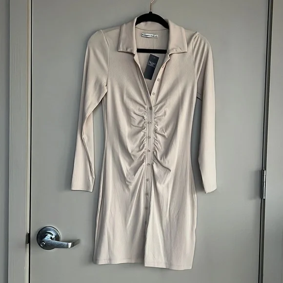 Abercrombie & Fitch | Dresses | Nwt Af Ruched Knit Shirt Dress In Beige Size S | Poshmark Abercrombie & Fitch | Dresses | Nwt Af Ruched Knit Shirt Dress In Beige Size S | Poshmark